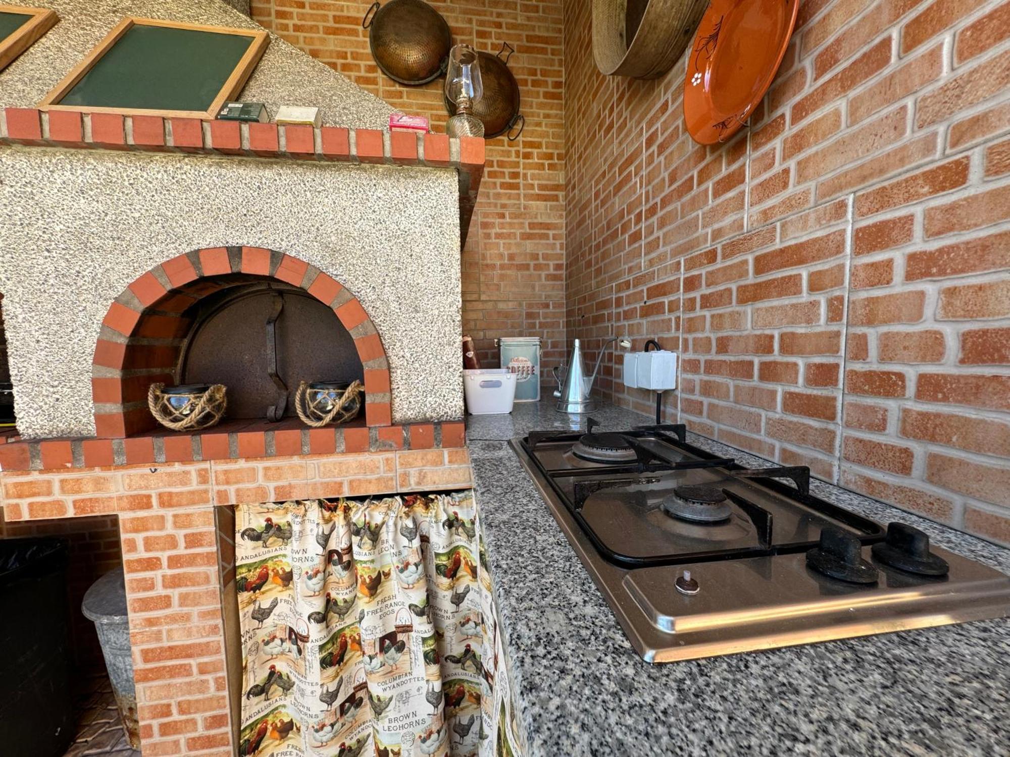 Happy Silva Guesthouse Lagos Exterior photo
